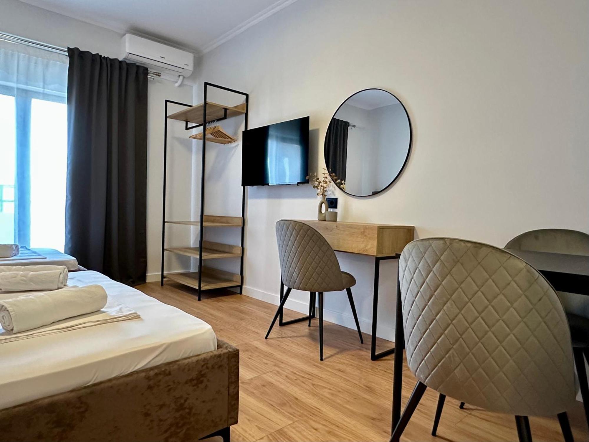 Lidia Apartments Sarandë Exterior foto